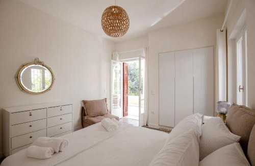 Glyfada Villa | Private house - Garden - Glyfada
