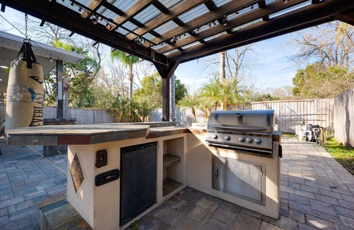 Jacksonville Casa | Private house with pool and patio outdoor grill