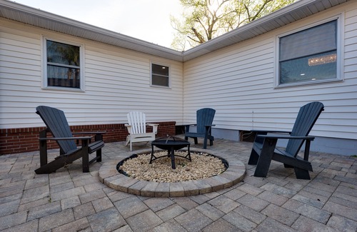 Jacksonville Casa | Private house with pool and patio outdoor grill
