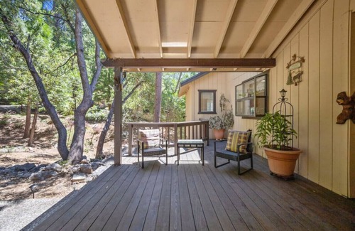 Twain Harte Cabina | Private, huge comfy cabin/ Great location.