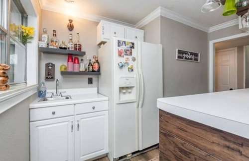 Ashley Oaks Casa | Private Knoxville Oasis