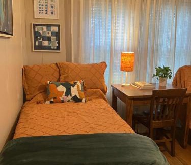 Freetown - Port Rico Apartamento | Private Lafayette Getaway Balcony & Kitchen