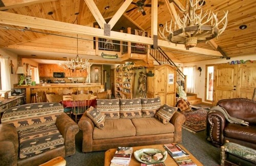 Westcliffe Cabina | Logia privada -CO Mtn del lago, piscina, jacuzzi, -Affordable reencuentro de la familia y de los Grupos