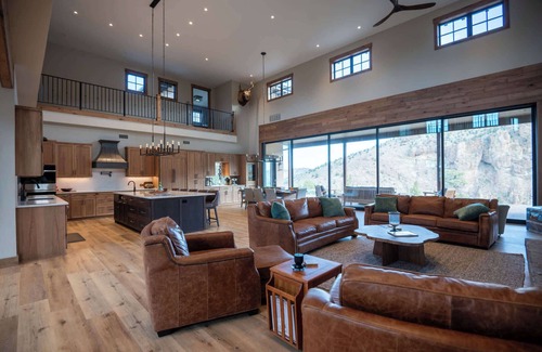 Terrebonne Casa | Private Luxury Home On Crooked River