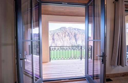 Terrebonne Casa | Private Luxury Home On Crooked River
