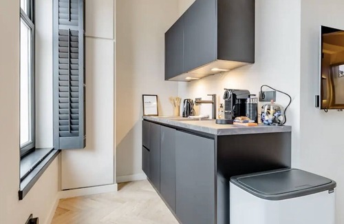 Museum Quarter Apartamento | Private Luxury Studio Next to Museum Square and Vondelpark