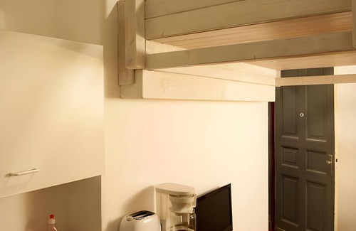 Moabit Apartamento | Private Maisonette in Berlin's most central district