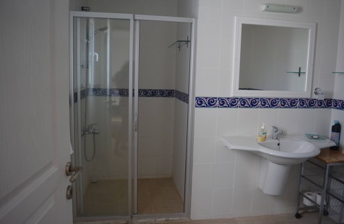 Datca City Center Villa | Villa mediterránea privada - elegante y espaciosa con jardines y piscina
