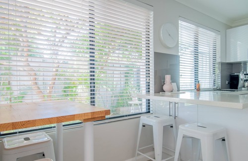 Mindarie Casa | Retiro privado de Mindarie con vistas al jardín, a poca distancia del puerto deportivo y tiendas