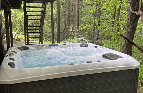 Stroudsburg Cabina | Private Modern Cabin in the Heart of Poconos Mountain