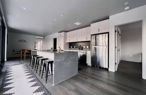 Alton Casa | Private modern retreat close to Zion/Bryce