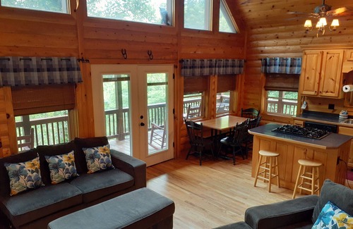 Andrews Cabina | Hideaway Montaña privada En Fifty Acres