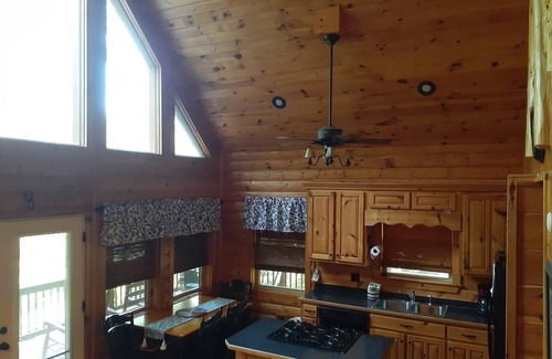 Andrews Cabina | Hideaway Montaña privada En Fifty Acres