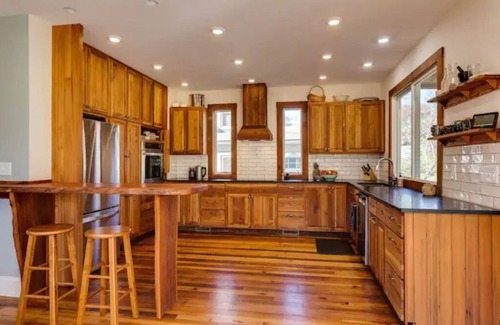 Fifeville Casa | Private Oasis in Ideal Location
