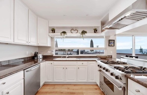 La Jolla Mesa Casa | Private Oasis in La Jolla