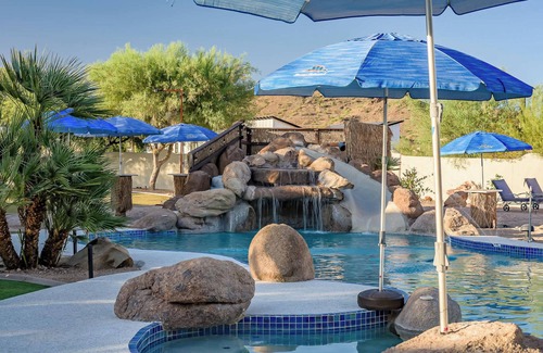 Desert View Casa | 6 BR,Pet friendly,Outdoor Grill and Pool,Sleeps 24