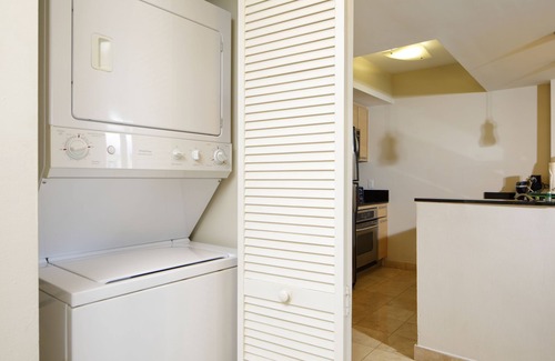Sunny Isles Beach Hotel | Private Ocean Condos at Marenas Beach