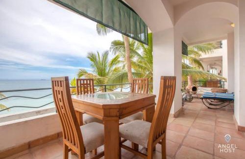 La Paz Casa | Private oceanview balcony & infinity pool onsite