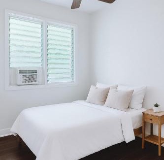 Coconut Grove Casa | Private One Bedroom Side House close to Kailua