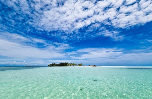 Carti Tupile Otro | Private Over-Water Cabin on paradise San Blas island