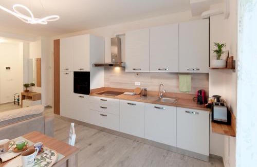 Bastia Umbra Apartamento | Private Parking - Modern Apartment Near Assisi
