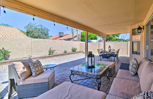 Paradise Valley Village Cabaña | Private Patio, Gas Grill: Stylish Phoenix Home!