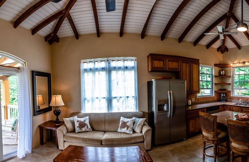 Fish Bay Cabaña | Private, Perfect for Couple's Retreat-Ocean and Valley Views