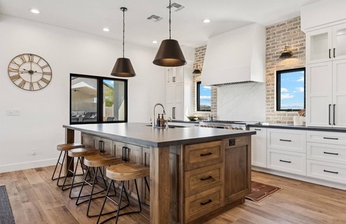 Desert View Casa | Summer Pool Days – Lowest Rates of Year