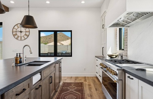 Desert View Casa | Summer Pool Days – Lowest Rates of Year