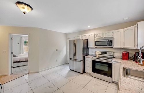 Stroudsburg Casa | Private Poconos Home w/Pool and 12 Person Hot tub Brand New