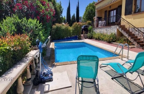 Carnoux-en-Provence Villa | Private pool villa 10 minutes from Cassis Plage