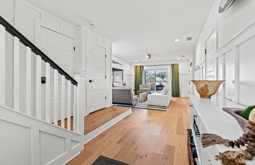 Vilano Beach Casa | Private Pool - 3 En-Suite King Bedrooms + Bunkroom for 4 - Steps from the Beach