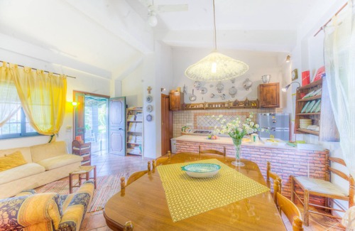Carlentini Villa | Piscina privada, campo, zona de relax y tranquilidad.