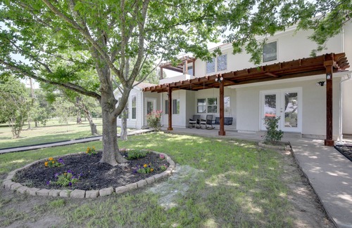 Kemp Casa | Private Pool & Guest House: Spacious Kemp Home!
