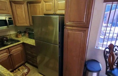 Simi Valley Casa | Private Pool Guesthouse for up to 6 on Secluded & Private Gated 3.25 acre Estate