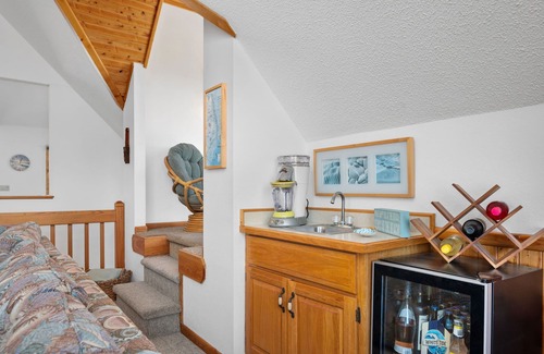 Ocean Hill Casa | Private Pool, Heat Included, Dogs Welcome, Hot Tub, Oceanside, No 4x4 Needed