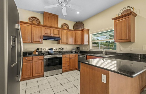 Trailer Estates Casa | Private Pool Home Hideaway in Palm Aire. Close to all Sarasota has to offer.