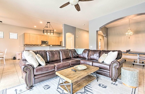 Tramonto Casa | Private Pool & Hot Tub: Family Home in Phoenix!