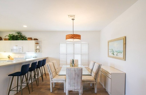 The Dunes Casa | Private Pool & Hot Tub, Sanibel Island, Near Beach, Golfview Home