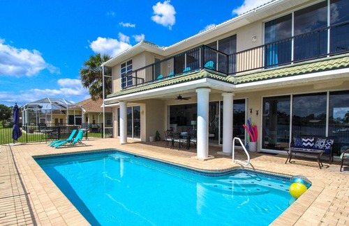 Port Charlotte Casa | Private Pool, Lake front, Port Charlotte, Lake View Retreat