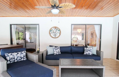 Palmetto Casa | Private Pool, Near Beach, Florida Oasis