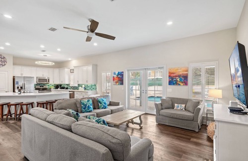 Tang-O-Mar Casa | Private Pool+Pickleball- LSV (Golf Cart)💎Sapphire by the Sea💎