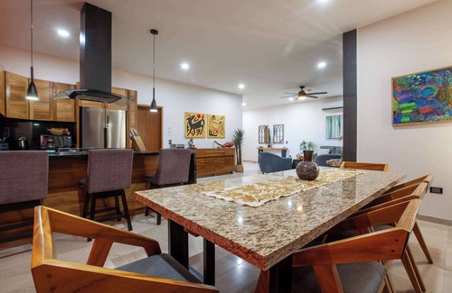 Colina del Sol Casa | Private pool, rooftop and BBQ, Malecón 5 min walk