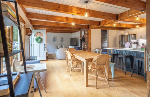 Mashpee Cabaña | Private Pool & Screened Deck: Mashpee Home!