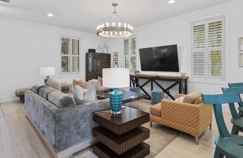 Forest District Casa | Private pool! WaterColor Community Amenities! Swimming! 4 Adult Bikes!