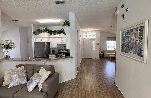 Chatham Park Casa | Private pool with a beautiful view overlooking the lake! Near Disney & Universal