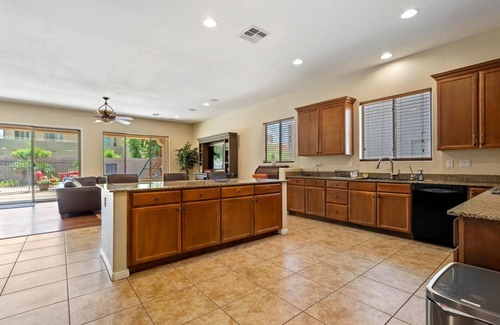 Power Ranch Casa | Last Call for Summer - 10% Off All August Stays!