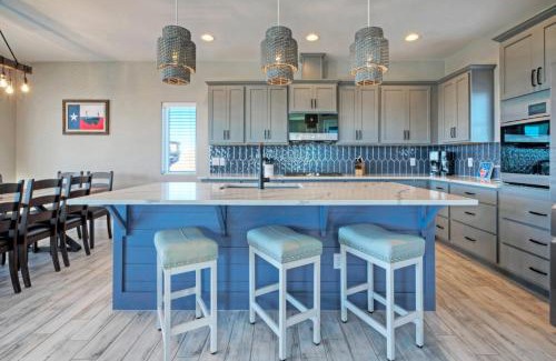 Port Aransas Casa | Private PoolHot Tub Near the Beach Gulf Glimpse Marlin Cove by AvantStay