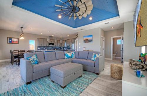 Port Aransas Casa | Private PoolHot Tub Near the Beach Gulf Glimpse Marlin Cove by AvantStay