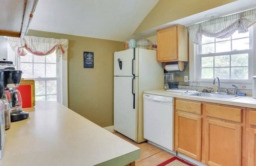 Milanville Otro | Private, Quaint 1870 Farmhouse